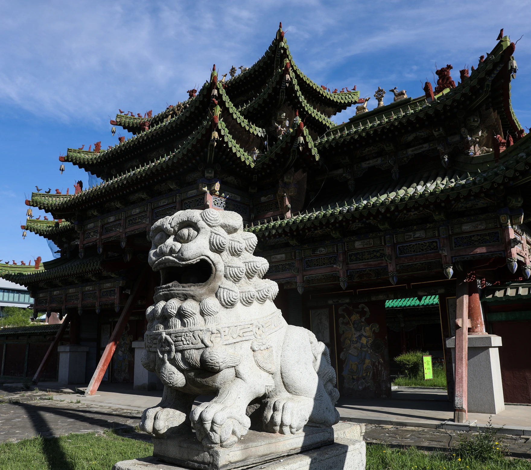 Entrance of Bogd Khaan Palace Museum with a Mongolian-style lion sculpture